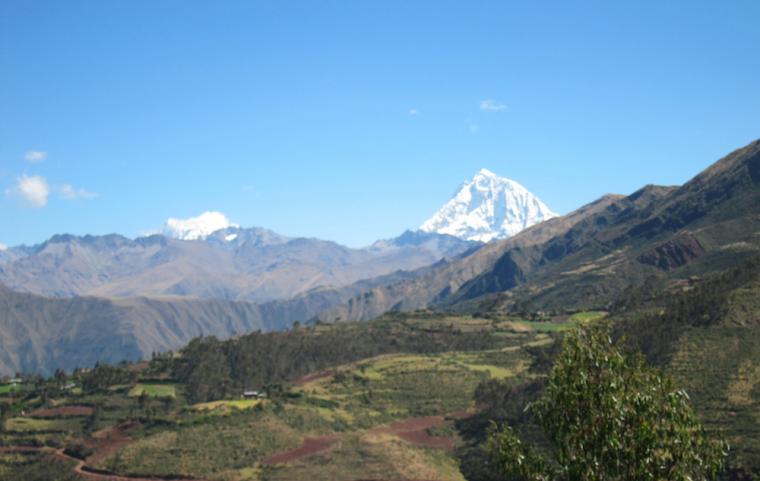 Inka Road and mountainous vista