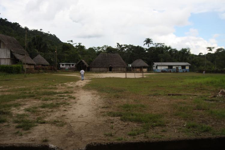 Cotococho is a Kichwa community at the eastern foot of the Andes mountains in Ecuador’s Amazon Basin. Photo by Justin Mugits.