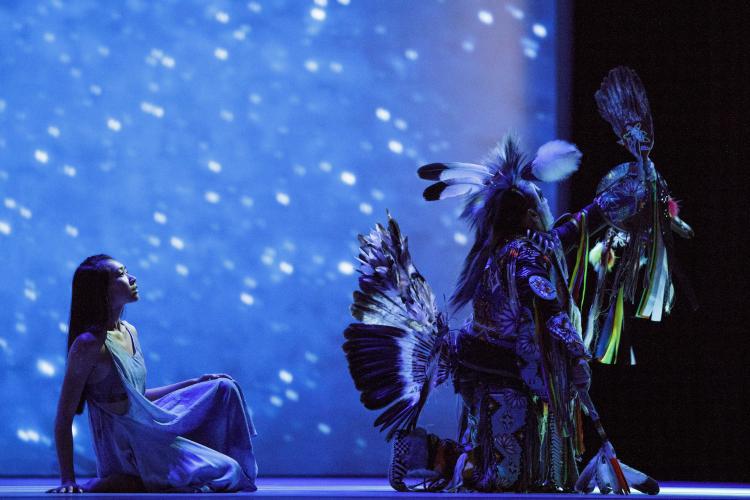 “Adizokan” dancers