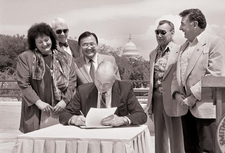 Secretary Robert McCormick Adams signs Memorandum of Understanding with the Museum of American Indian (MAI)