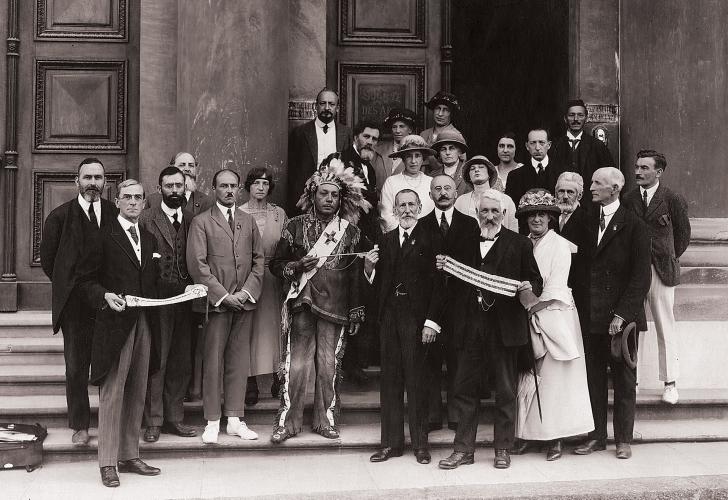 Cayuga Chief Deskaheh out front of Geneva