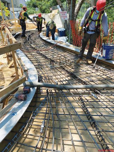 Stitchwork of supporting metal rebar