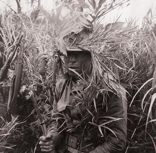 Harvey Pratt (Cheyenne/Arapaho) holds a Naga knife